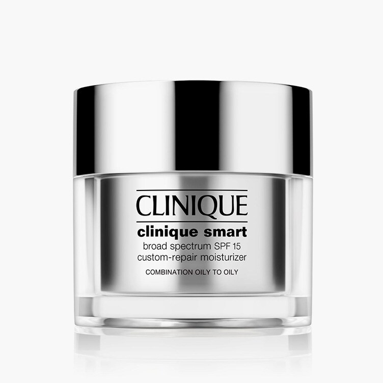 Un soin SPF qui répare visiblement et protège la peau.